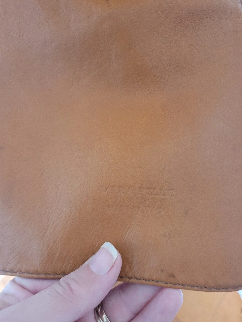 Vera Pelle Tan and Black Leather Crossbody Shoulder Bag - Picture 4 of 7